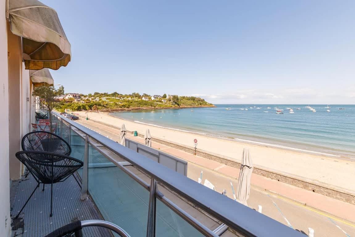Les Pieds Dans L'Eau - Appartment 2 - Vue Mer Cancale Extérieur photo